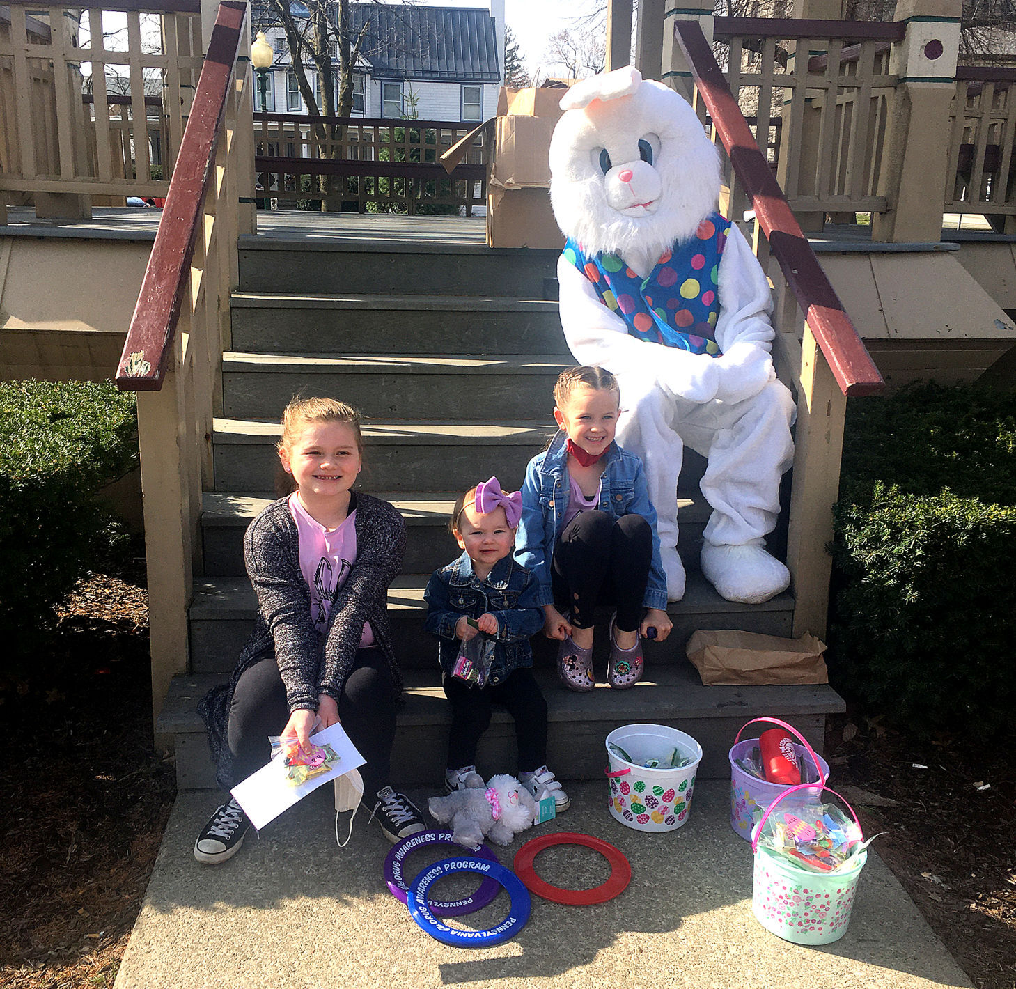 Sayre Elks hosts annual Easter Egg Hunt